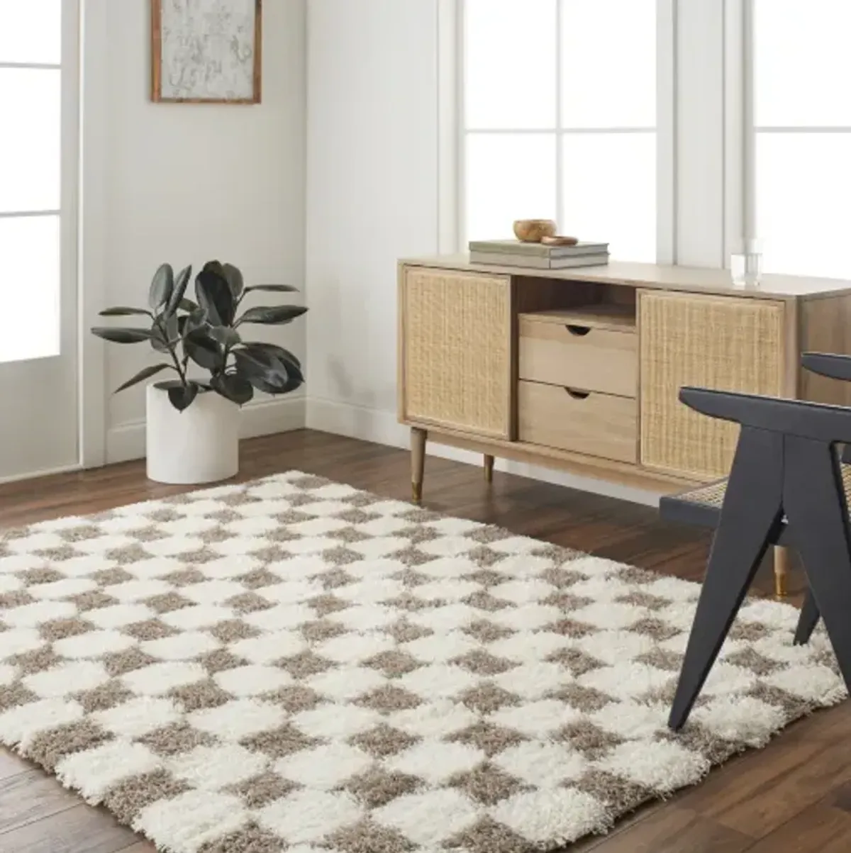 Urban Shag USG-2348 2'7" x 7'3" Machine Woven Rug