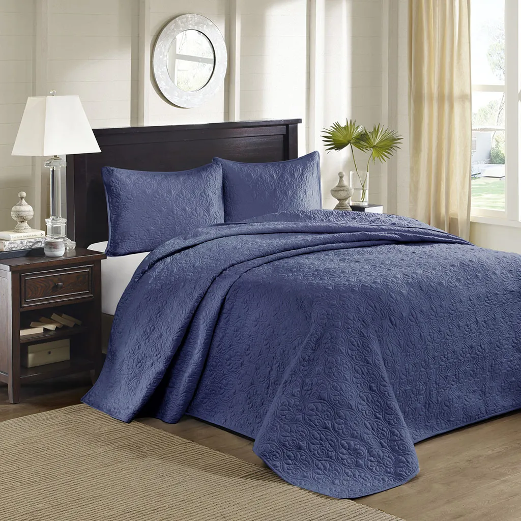 Madison Park Quebec Navy Reversible Bedspread Set