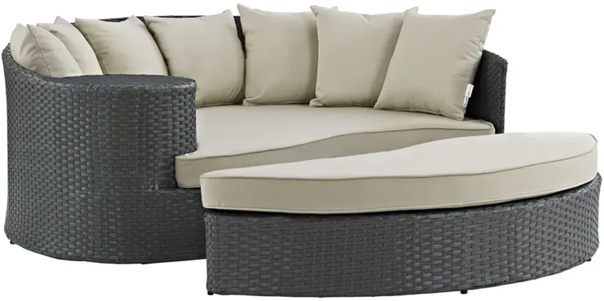 Sojourn Sunbrella® Outdoor Daybed