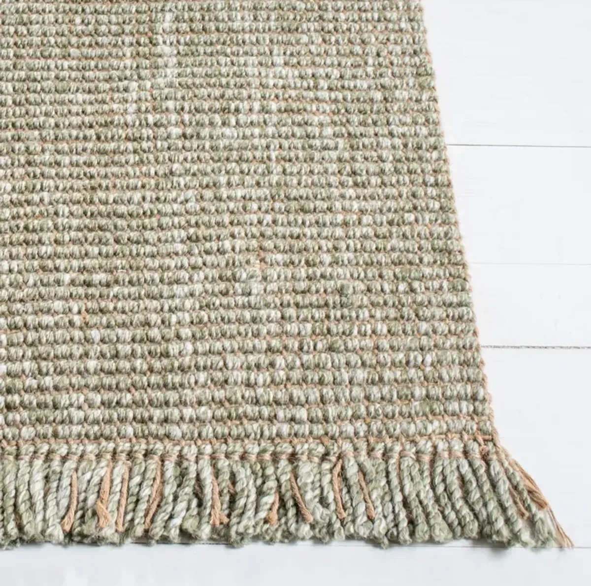 NATURAL FIBER 826 GREEN  2'-3' x 4' Accent Rug