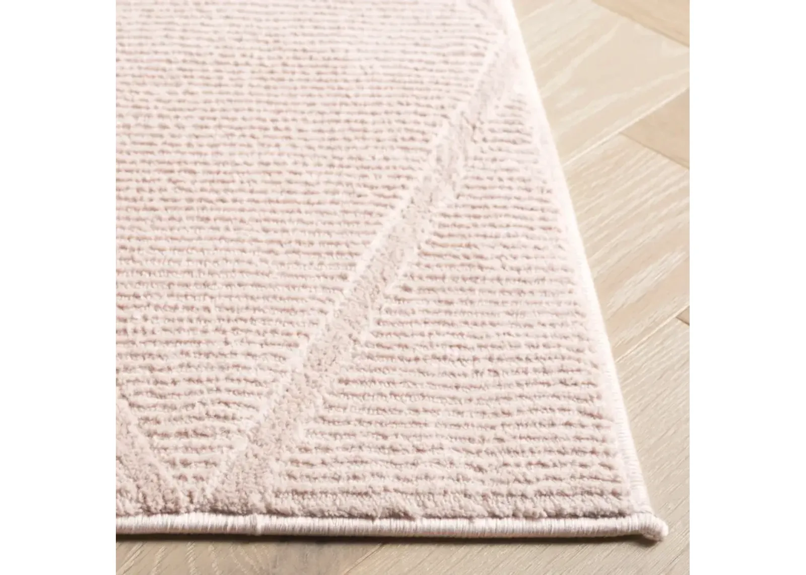 REVIVE 104 PINK 6'-7' x 6'-7' Square Square Rug