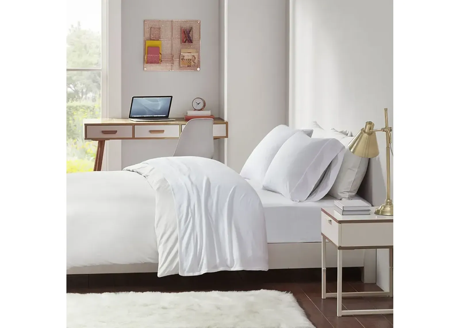 Intelligent Design Cotton Blend Jersey Knit White All Season Sheet Set