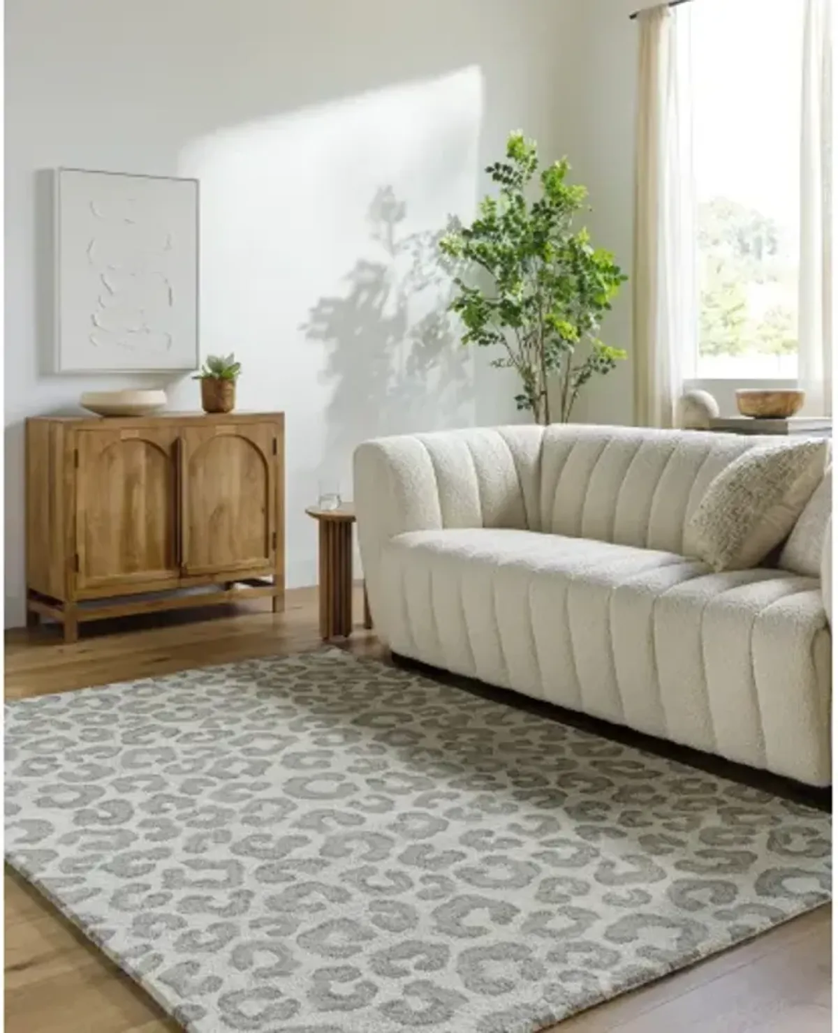 Granada GND-2365 2' x 3' Hand Made Rug