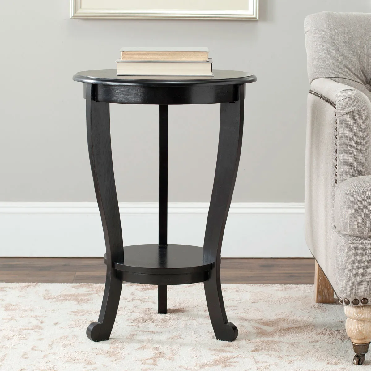 MARY PEDESTAL SIDE TABLE