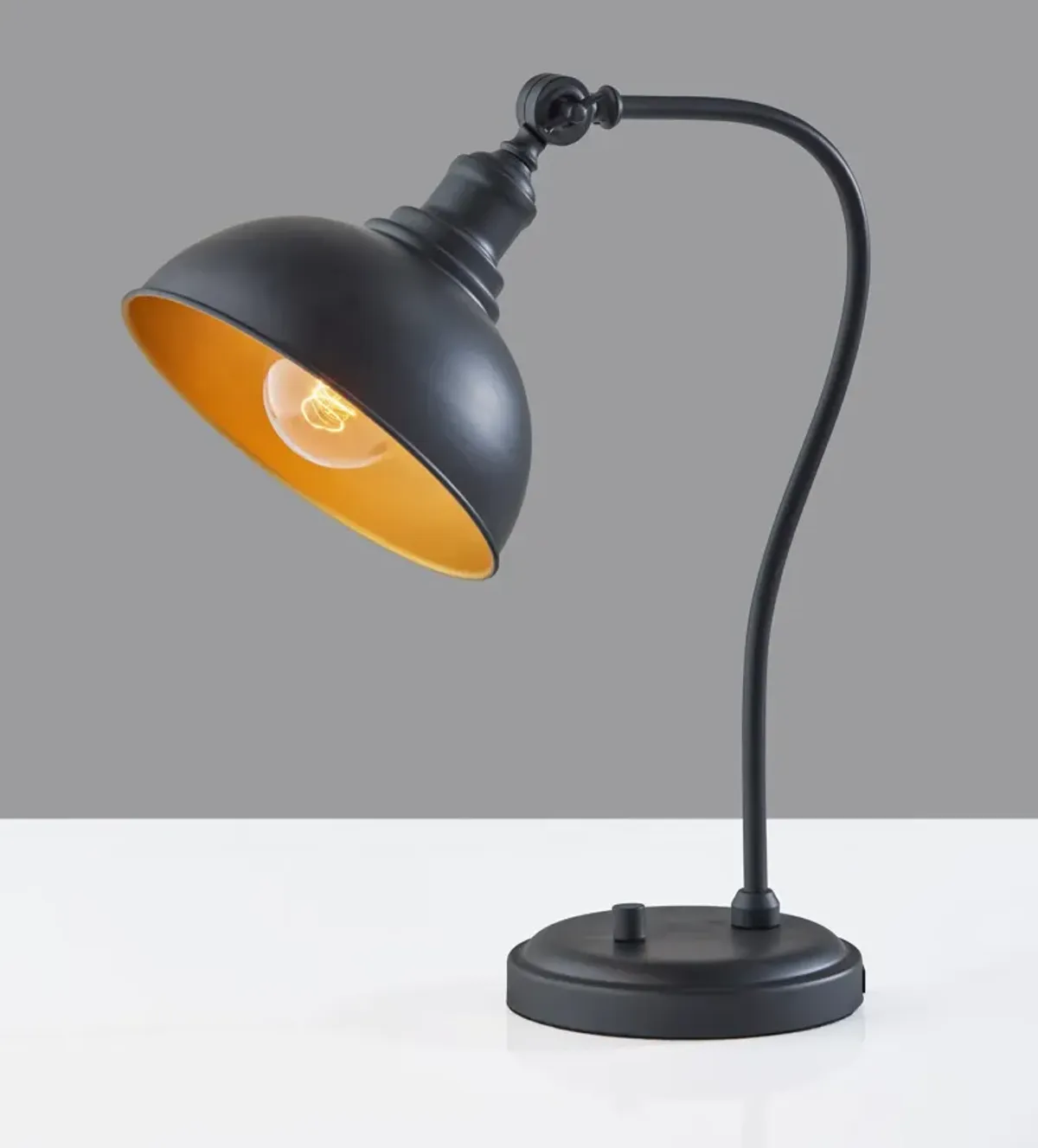 Wallace Desk Lamp