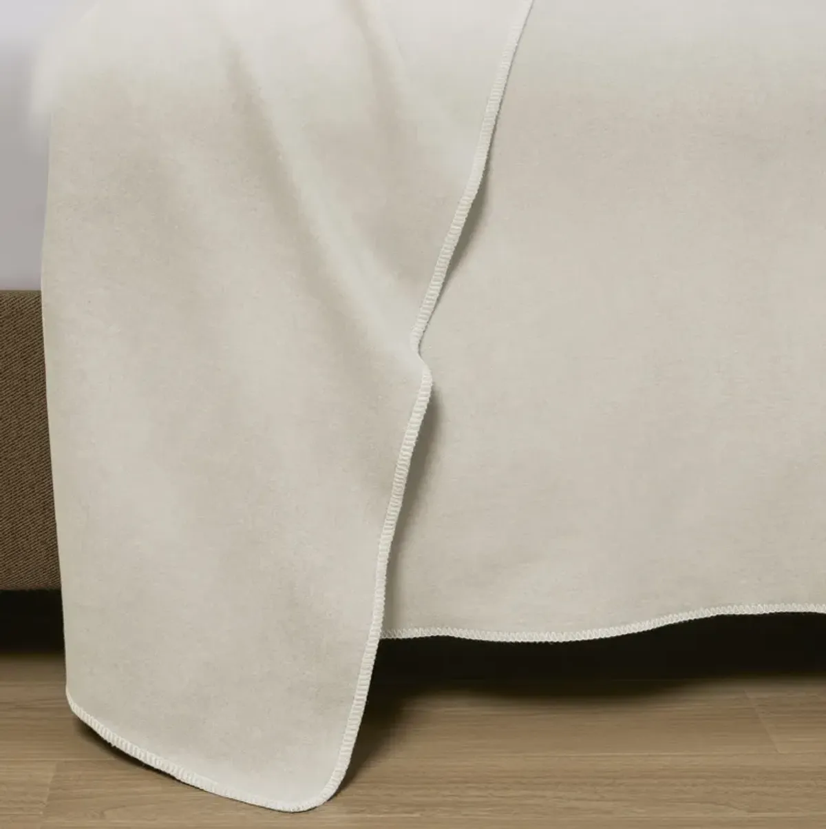 Croscill Andaz Ivory Solid Cotton Blanket