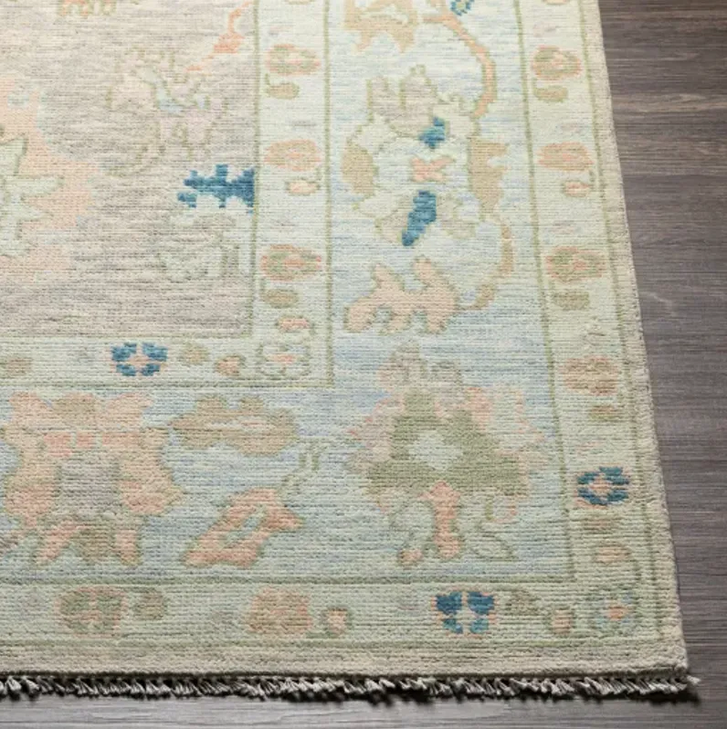 Ushak 6' x 9' Rug