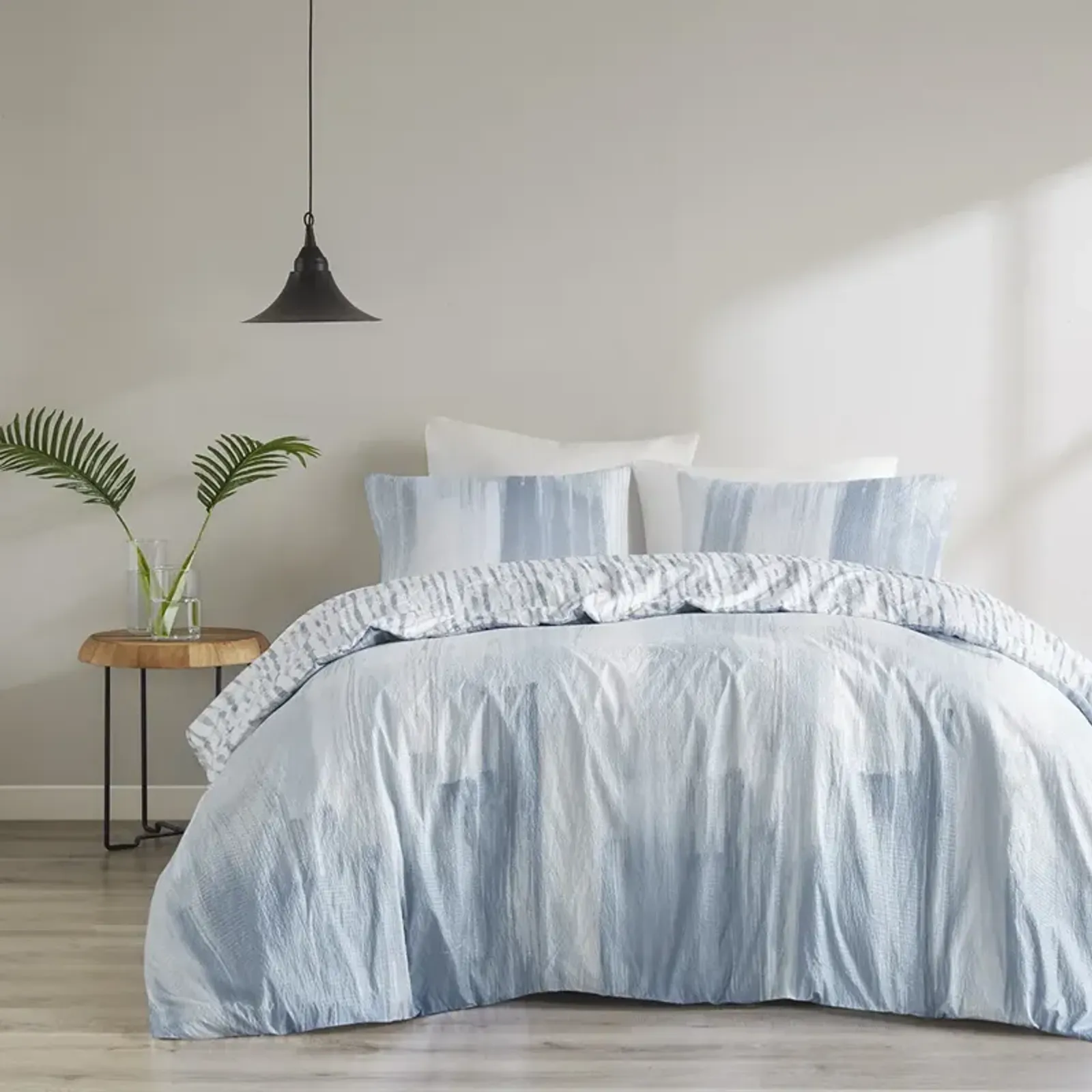 N Natori Brush Stroke Blue 3 Piece Oversized Reversible Seersucker Duvet Cover Mini Set