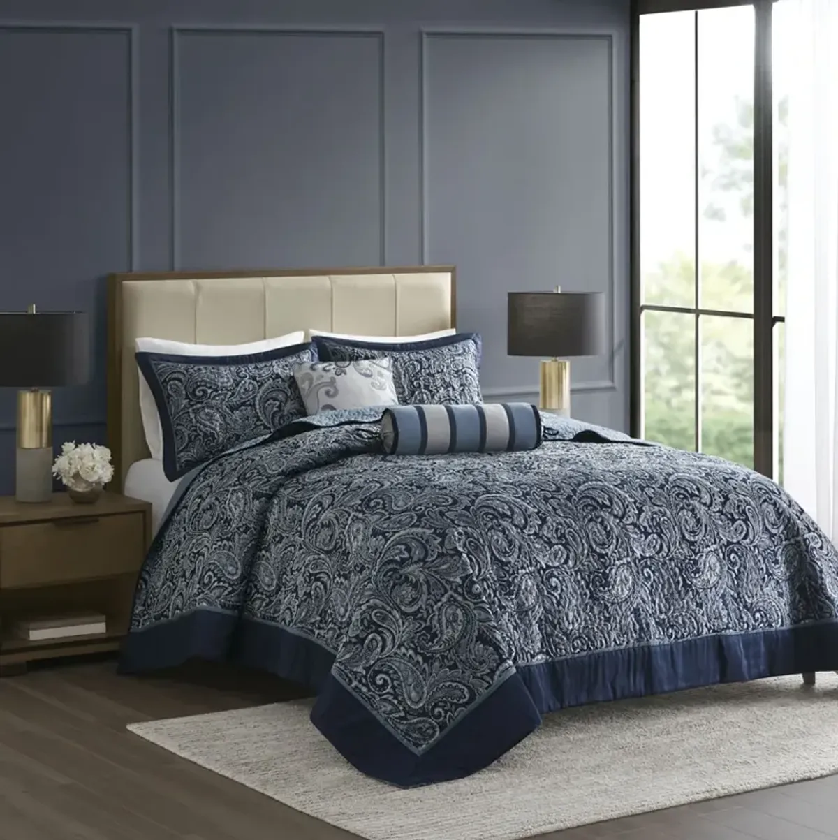 Madison Park Aubrey Navy 5 Piece Jacquard Bedspread Set with Throw Pillows