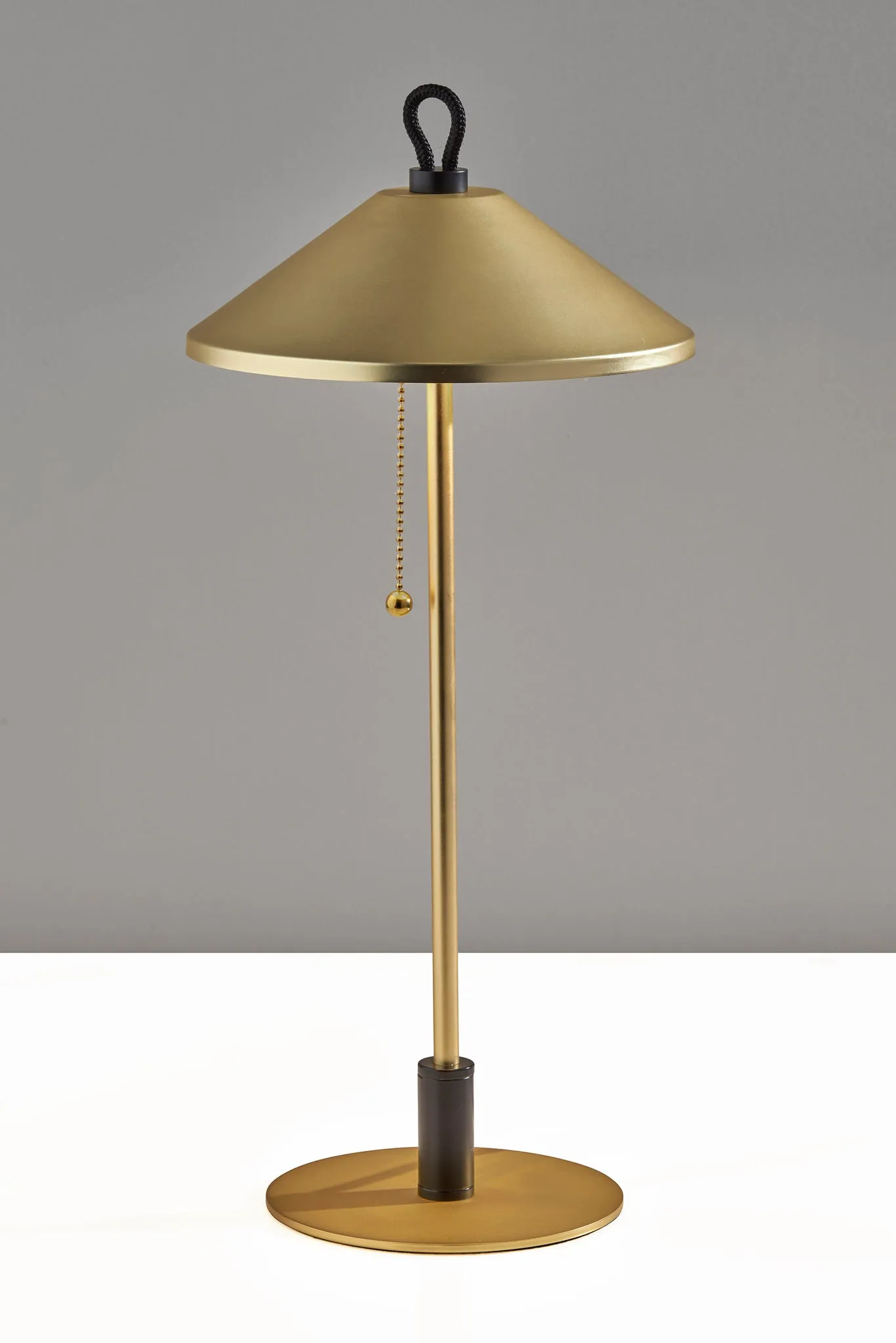 Kaden Table Lamp