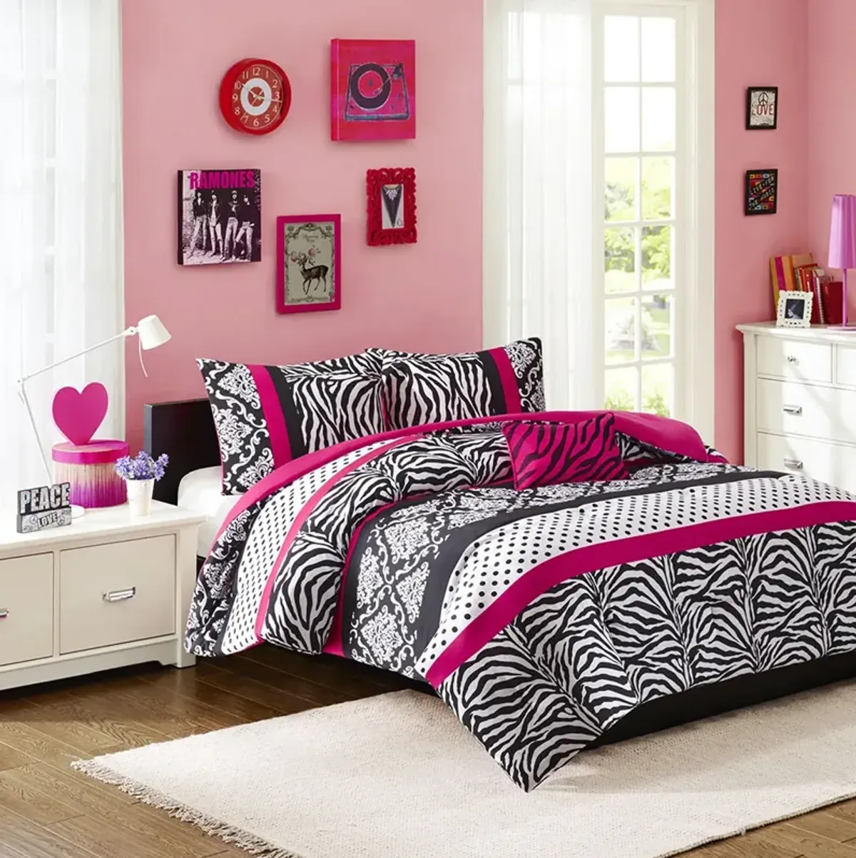 Mi Zone Reagan Pink Comforter Set