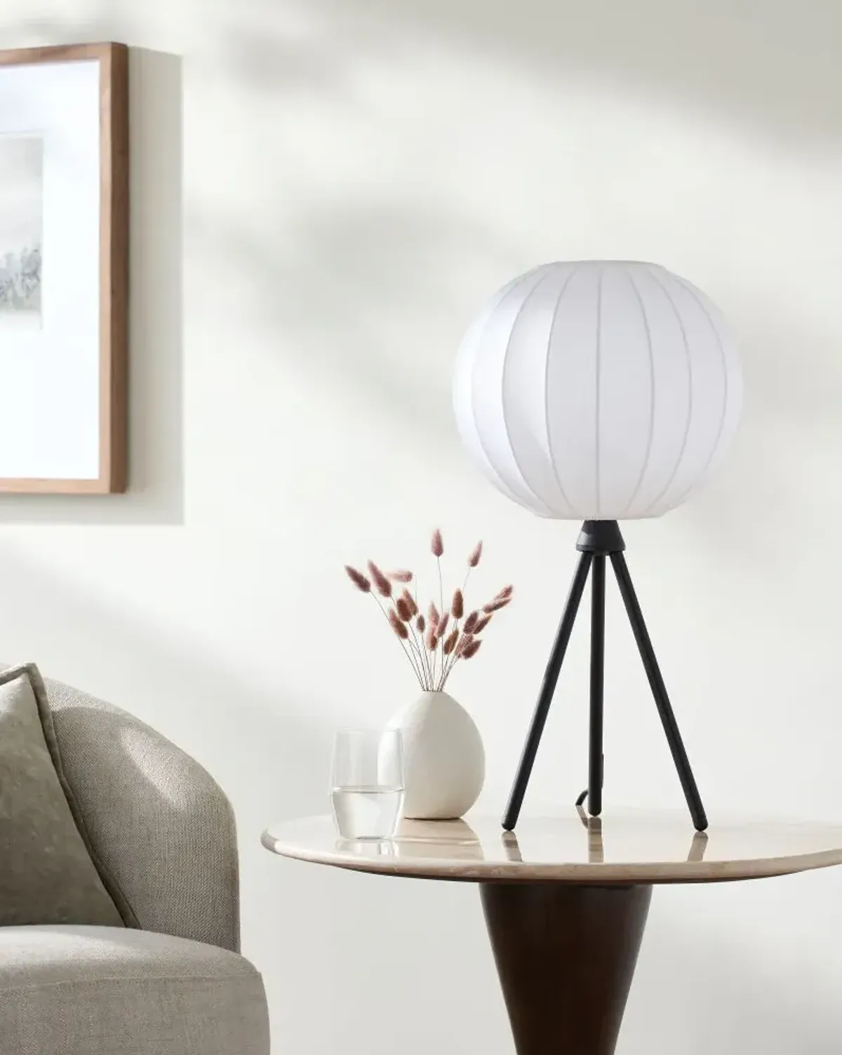 Yalata YLT-002 22"H x 12"W x 12"D Accent Table Lamp