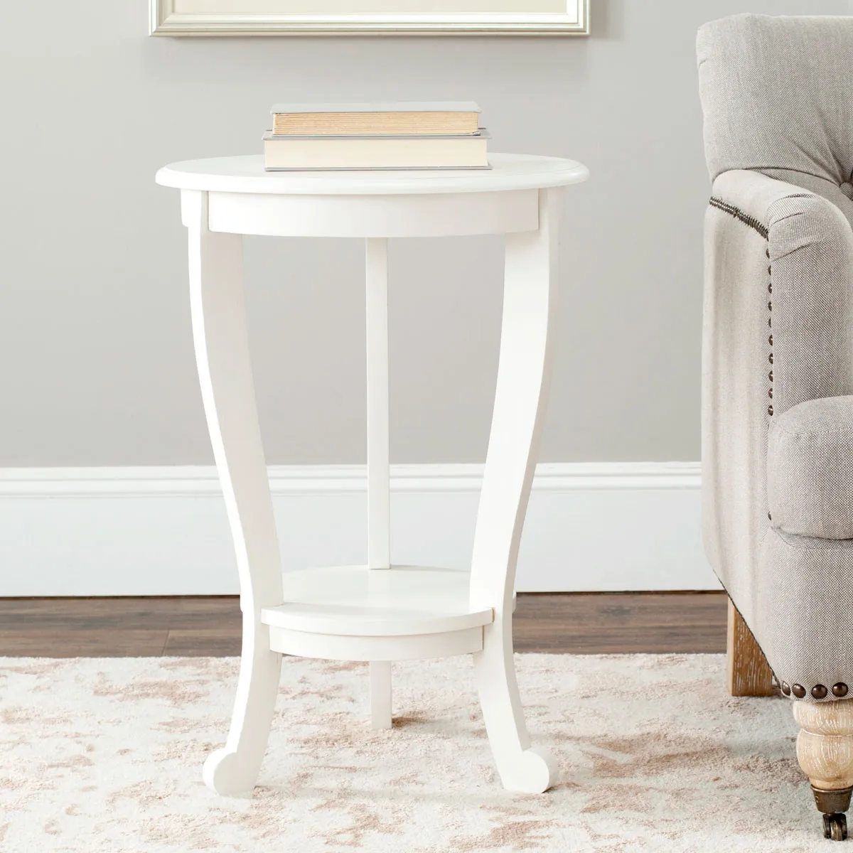 MARY PEDESTAL SIDE TABLE