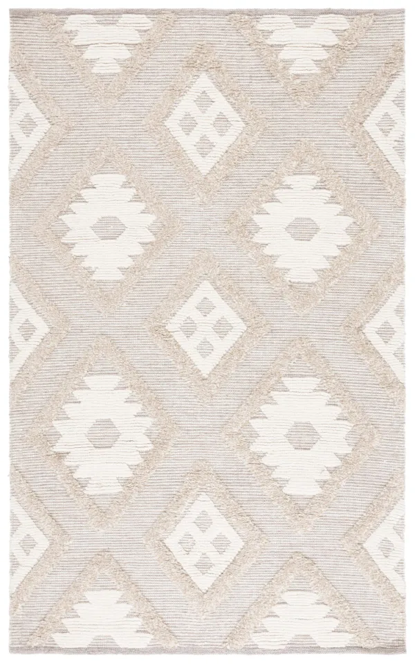 NATURA Hand Woven 5' x 8' area rug