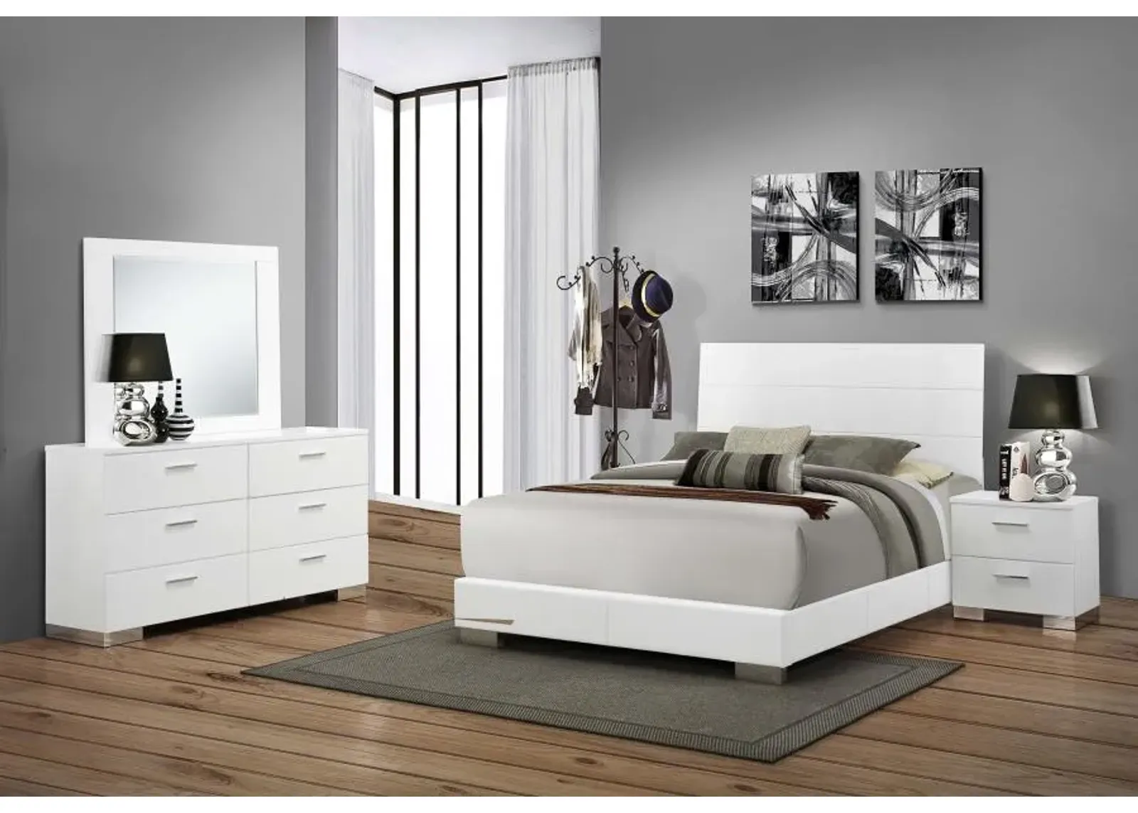 Felicity 4-piece California King Bedroom Set Glossy White