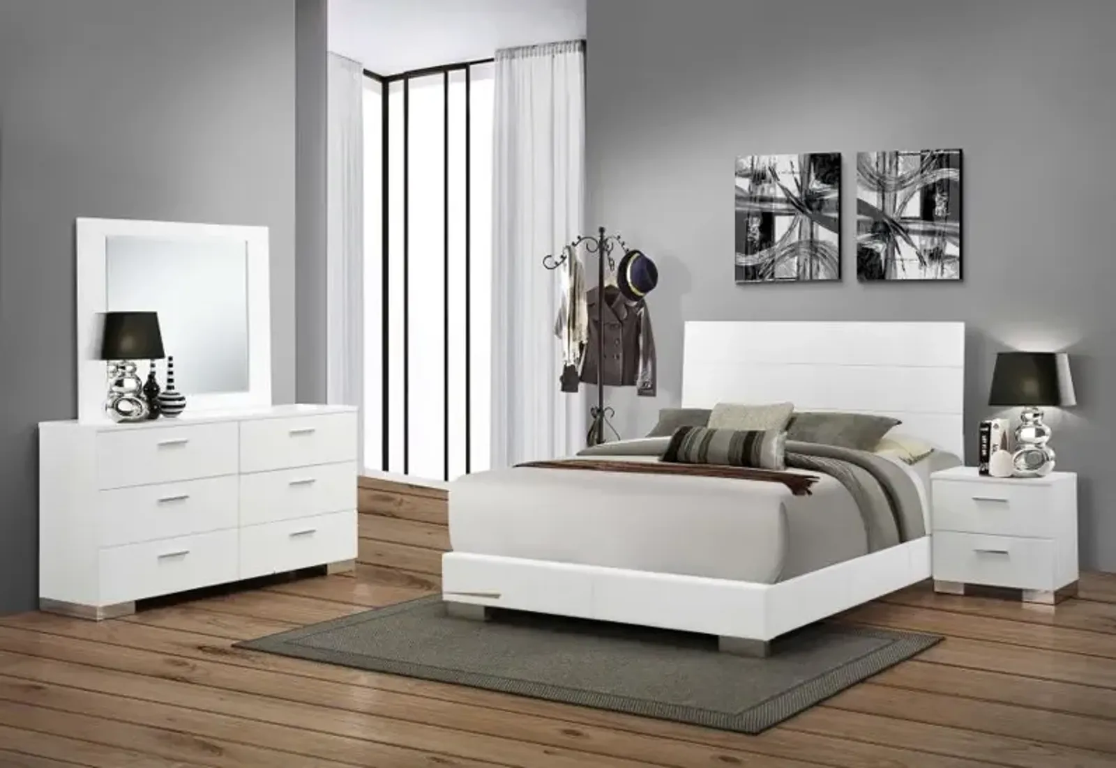 Felicity 4-piece California King Bedroom Set Glossy White