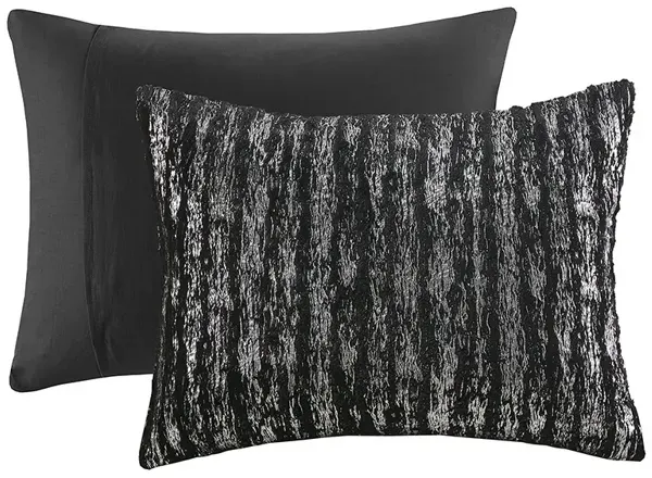 Intelligent Design Naomi Black/Silver Metallic Print Faux Fur Duvet Cover Set