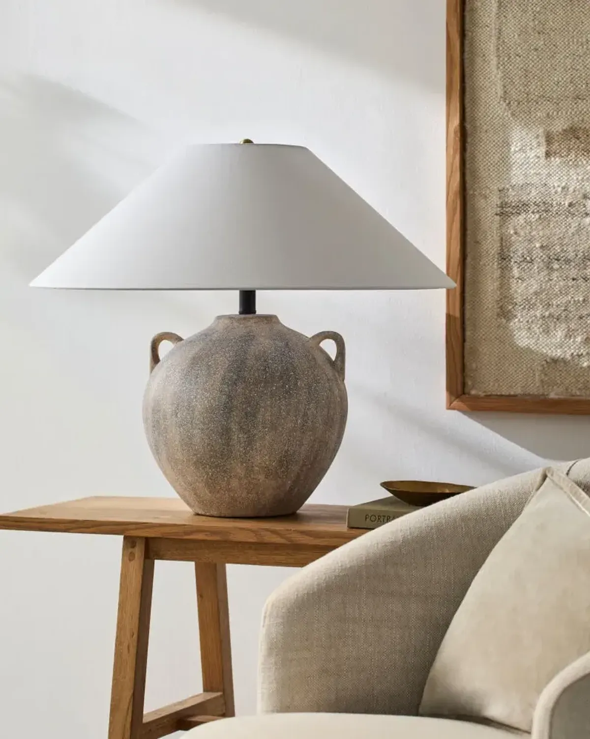 Araya GAAR-001 22"H x 22"W x 22"D Accent Table Lamp