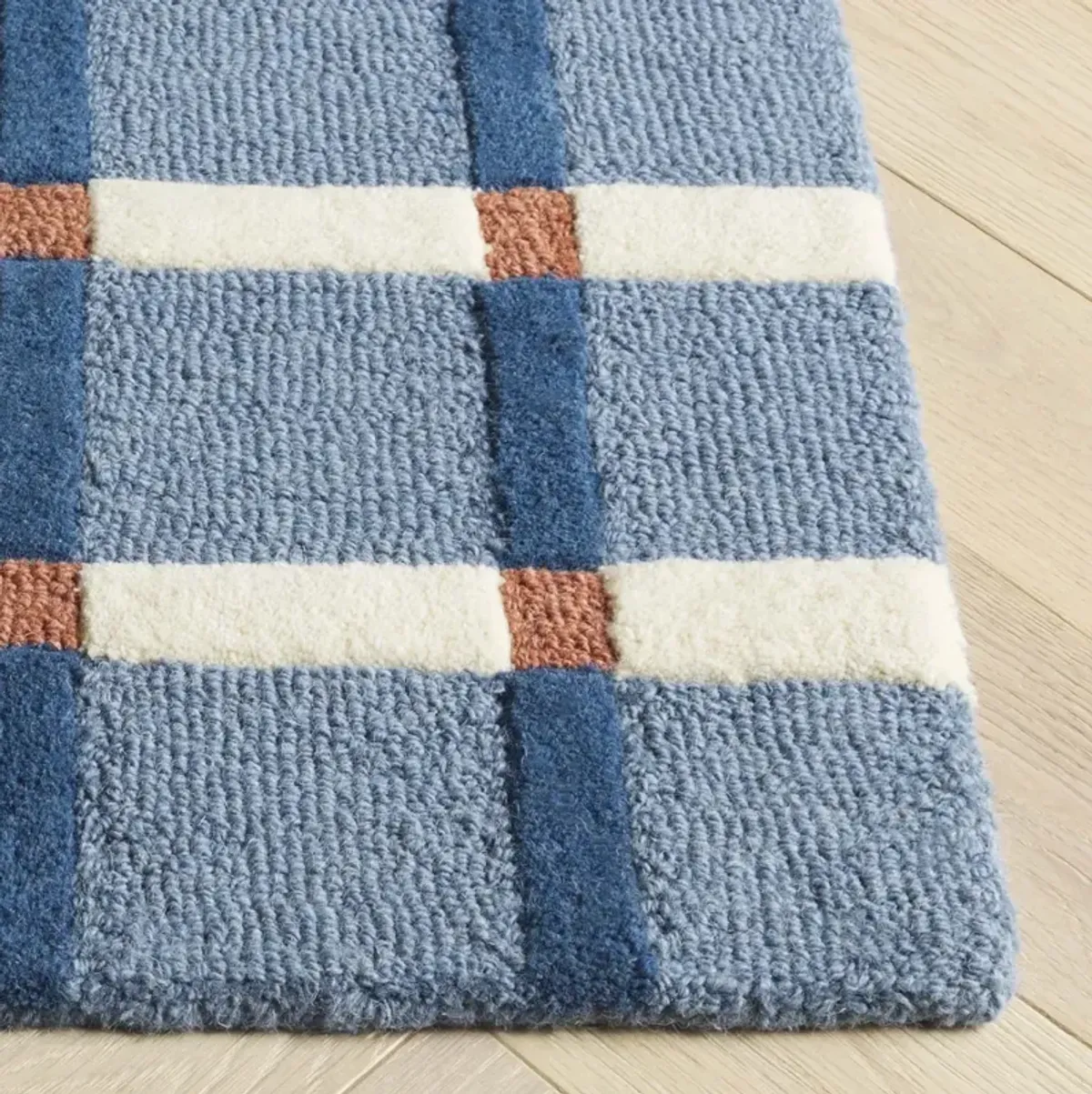 GENRE 602 BLUE  2'-3' x 8' Runner Rug