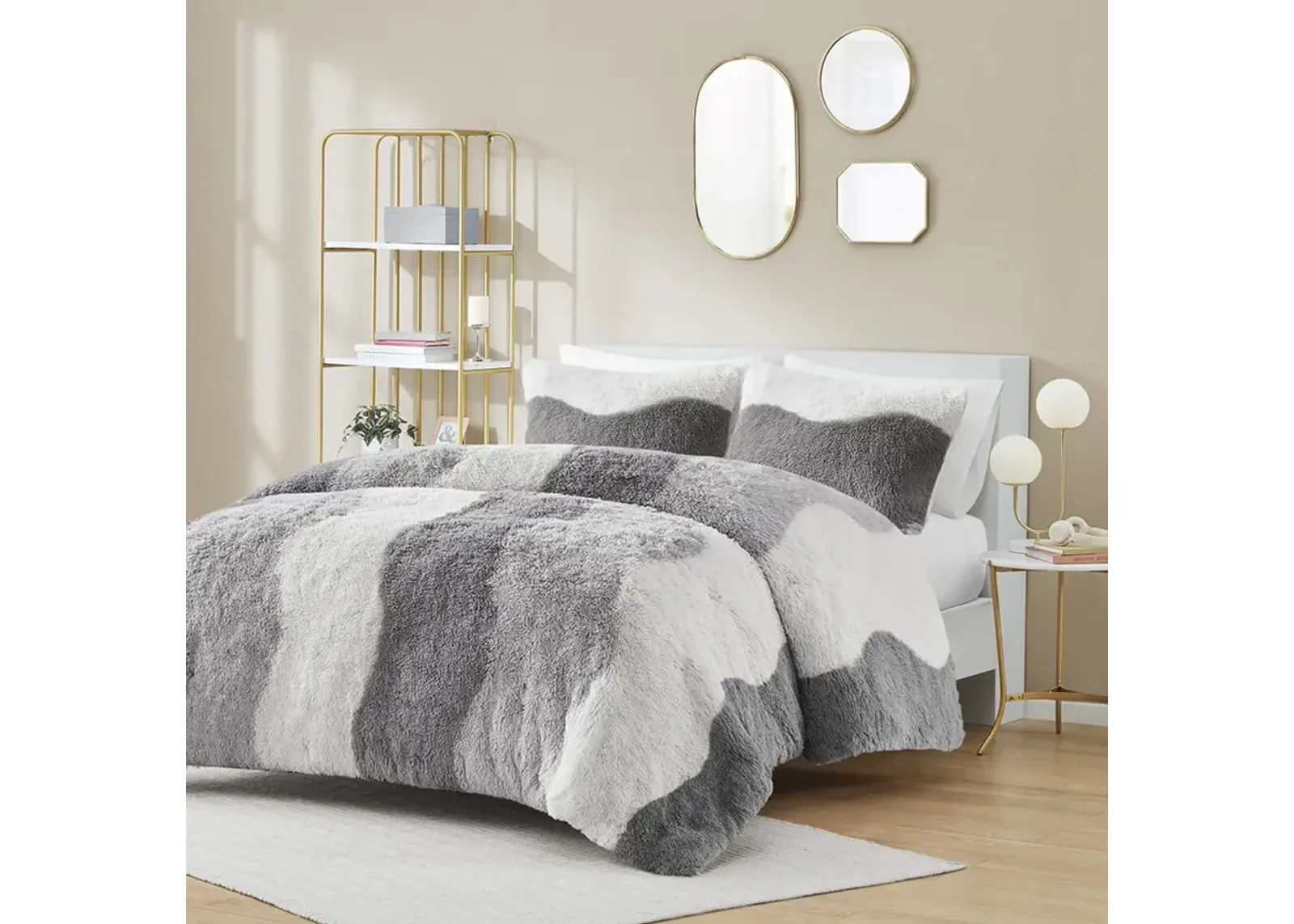 Ombre Shaggy Faux Fur Comforter Set