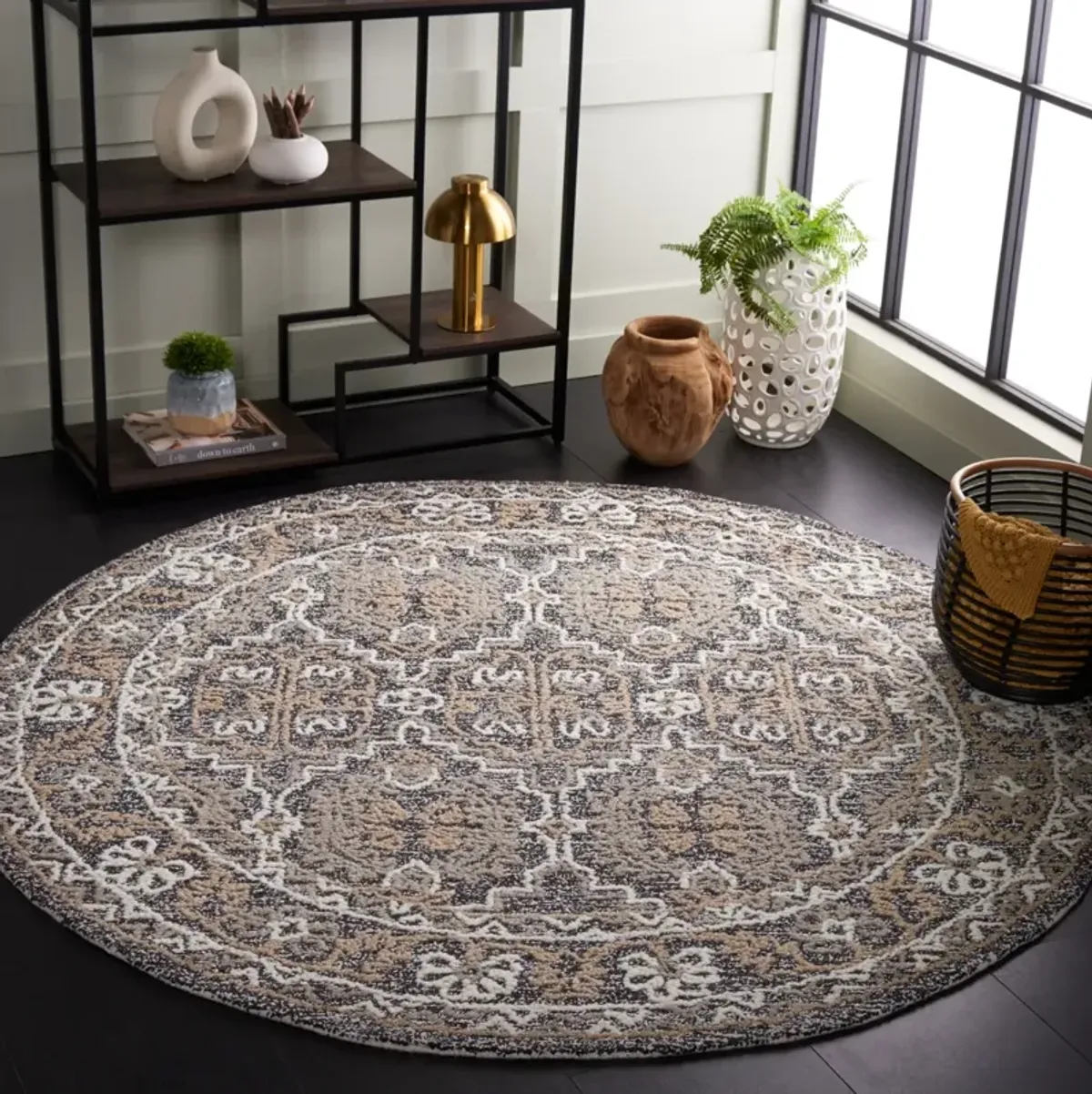 ANTIQUITY 551 BROWN  6' x 6' Round Round Rug