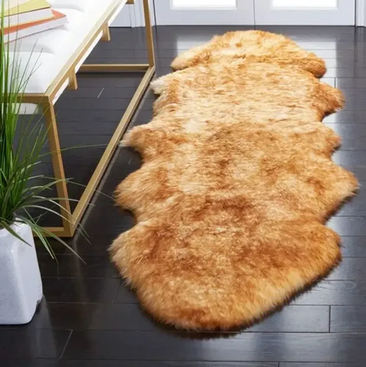 SHEEP SKIN 121 Yellow 2' X 6' Runner Rug