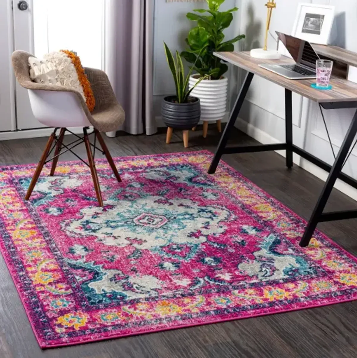 Harput 6'7" x 9' Rug