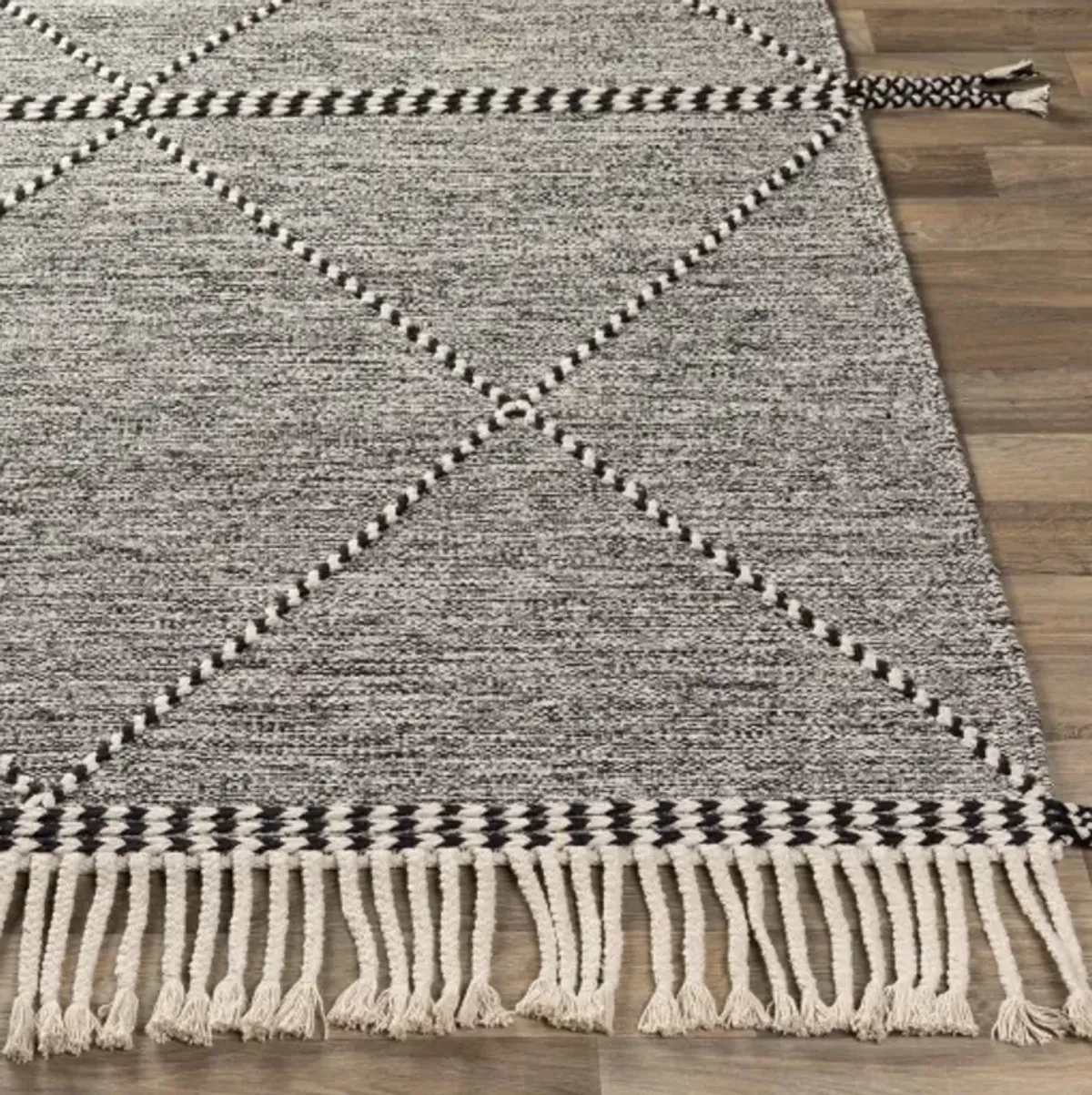 Zanafi 3' x 5' Rug