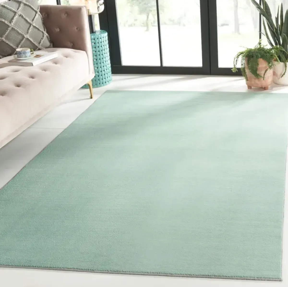 LOFT 315 SAGE 2'-3' x 5' Accent Rug