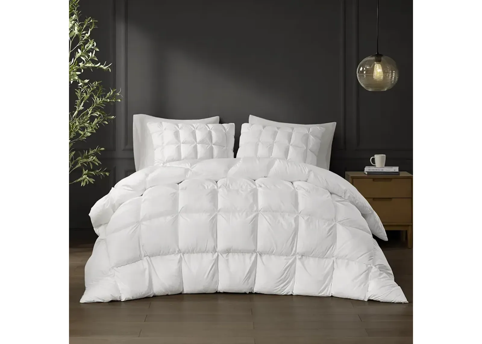 Stay Puffed Overfilled Down Alternative Comforter