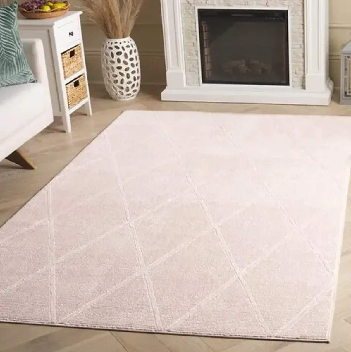 REVIVE 104 Pink 2'-7' X 5' Small Rectangle Rug