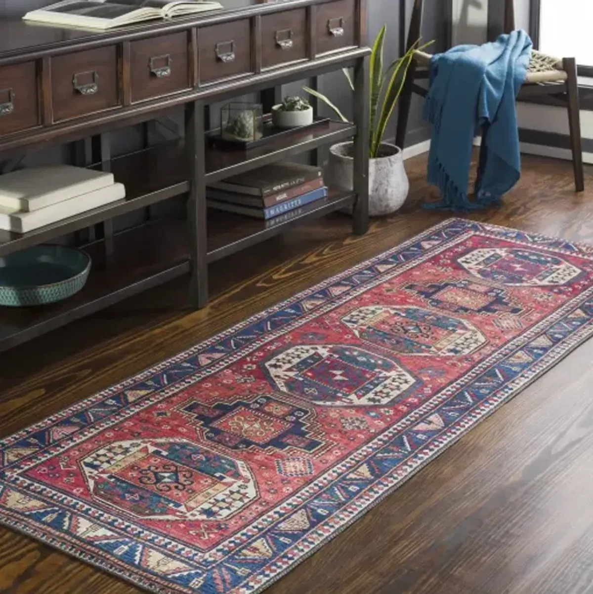 Iris IRS-2344 2'6" x 7'6" Rug