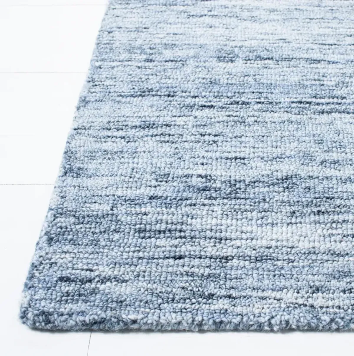 METRO 152 BLUE 2'-3' x 8' Runner Rug