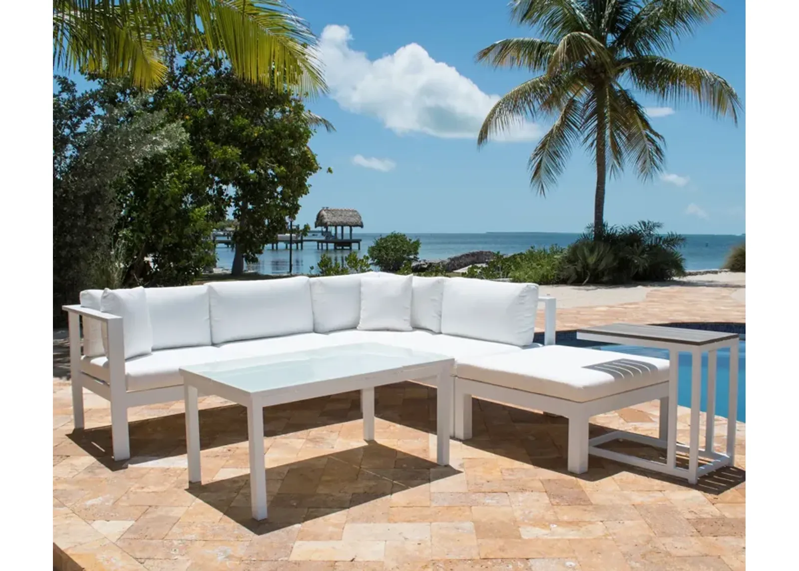 Panama Jack Sandcastle White 5-Piece Sectional Set 