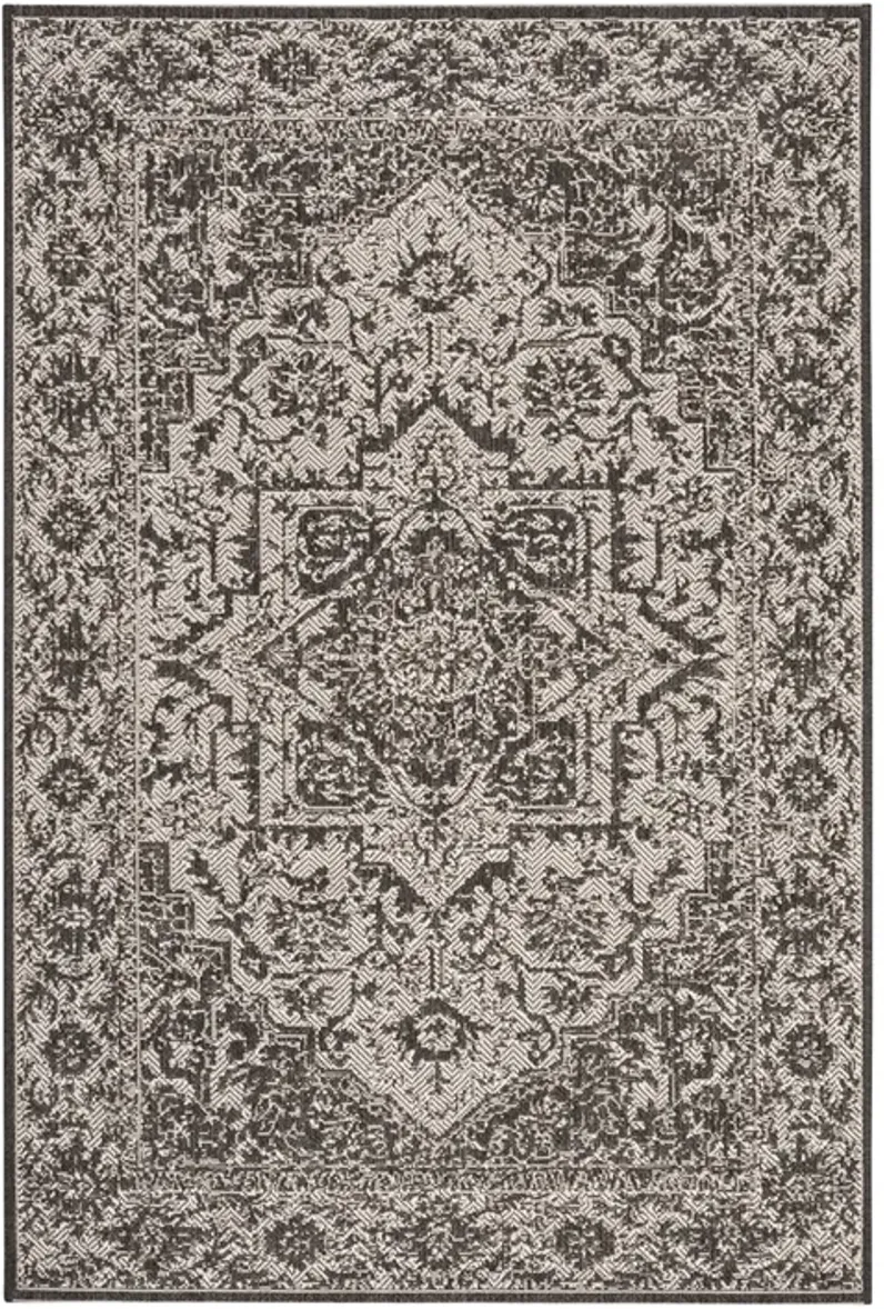 BEACH HOUSE Collection BHS139A-5 Light Grey / Charcoal 5'-3" X 7'-6"