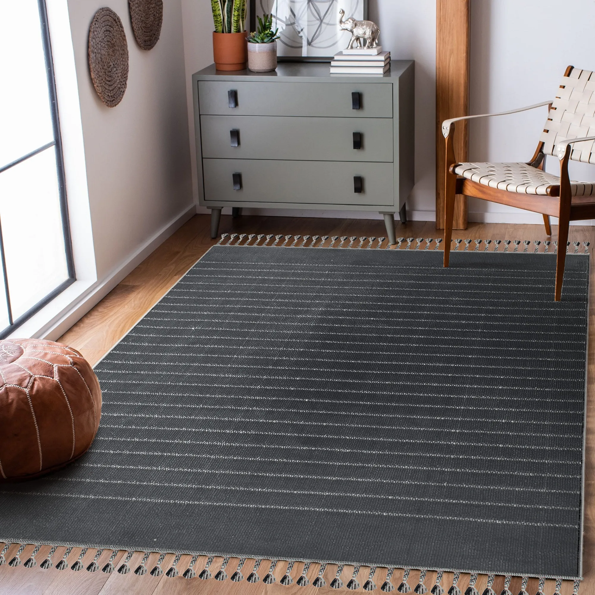 AMBROSE CHARCOAL/ GREY Rectangle 2'6" x 10 ft Rug