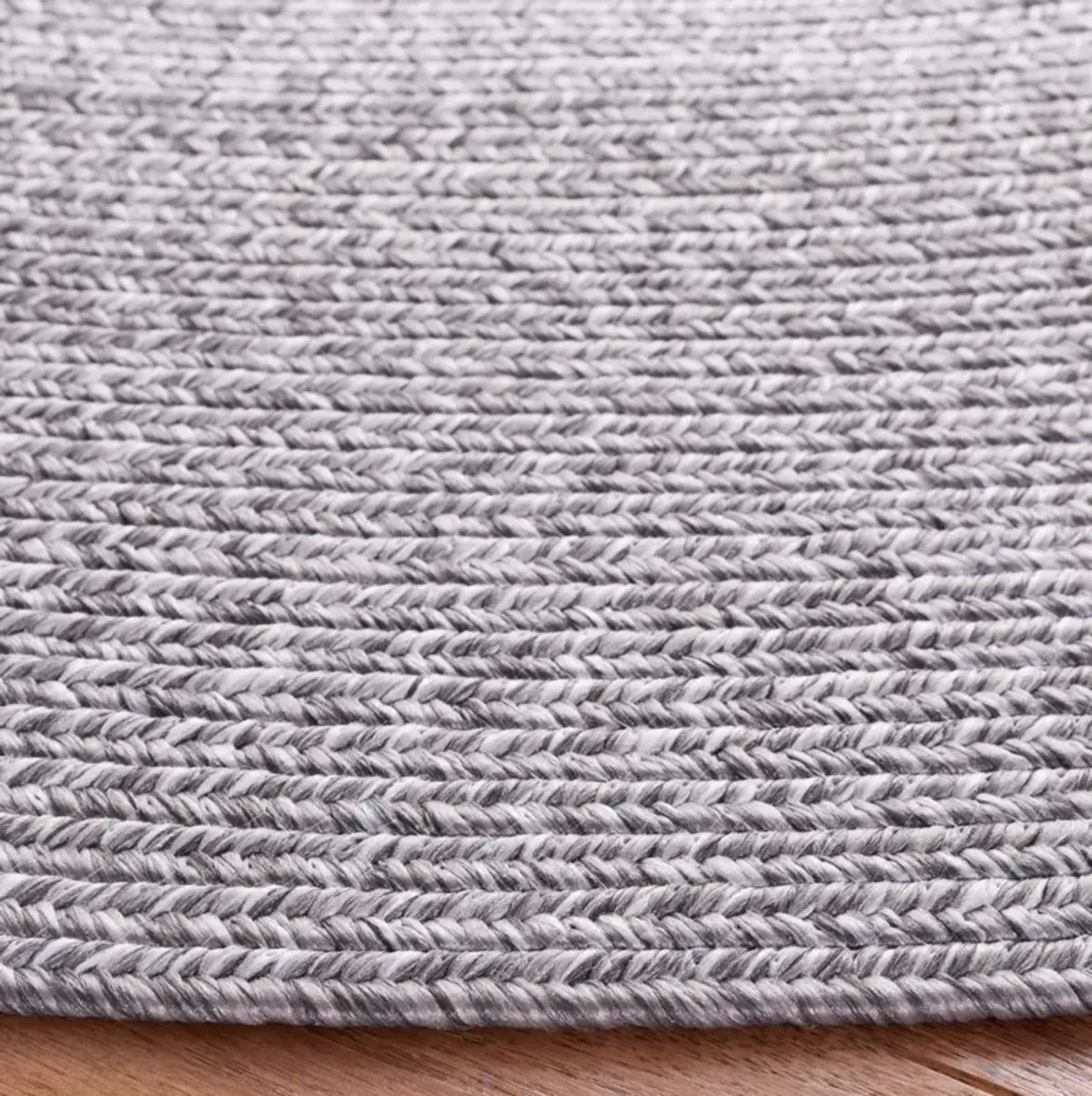 BRAIDED 220 GREY 8' x 8' Round Round Rug