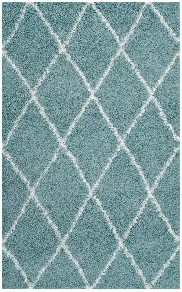 Toryn Diamond Lattice 5x8 Shag Area Rug
