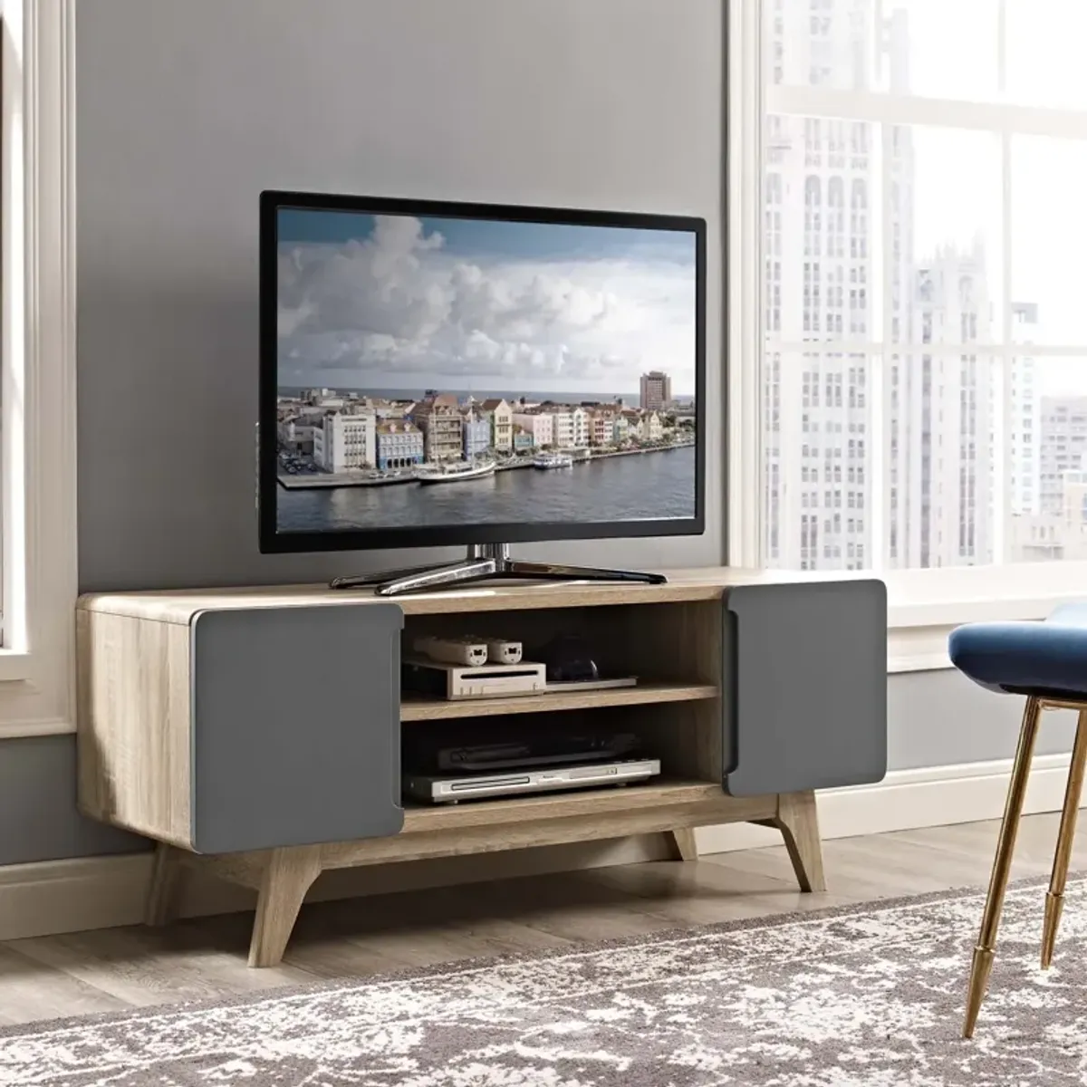 Tread 47" TV Stand