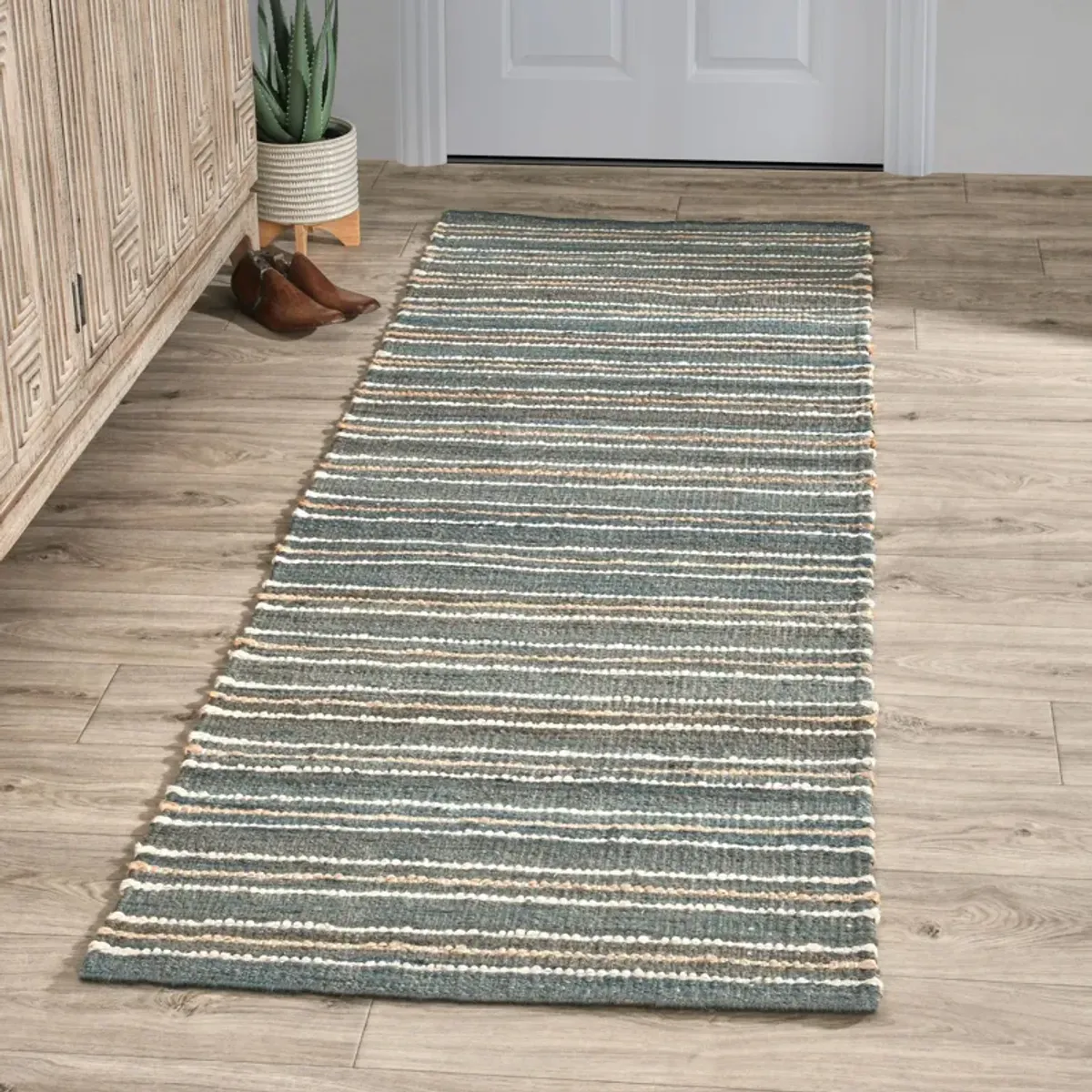 Del Mar 2.6'x8' Jute Blend Handwoven Sustainable Blue Accent Rug Runner