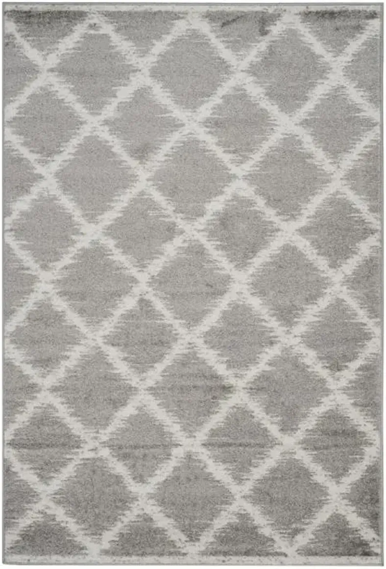 Adirondack Contemporary Silver / Ivory 2'-6" X 6' Powerloomed Rug