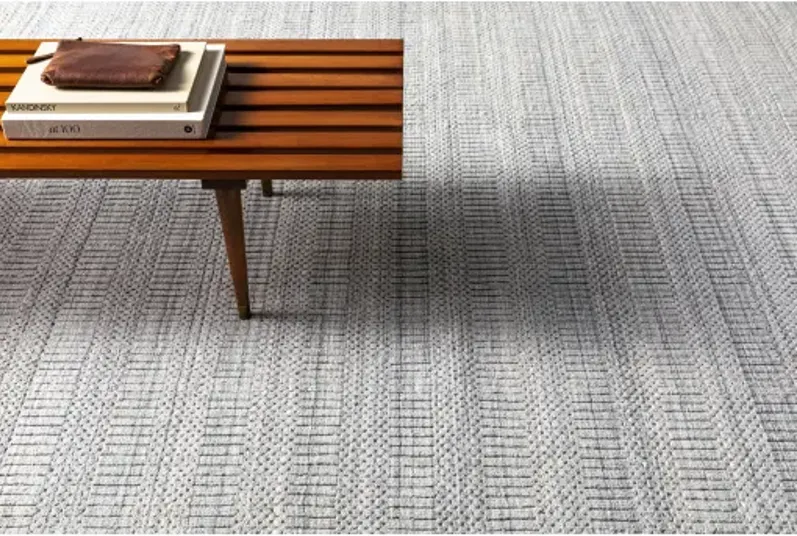 Hickory HCK-2302 2'6" x 8' Rug