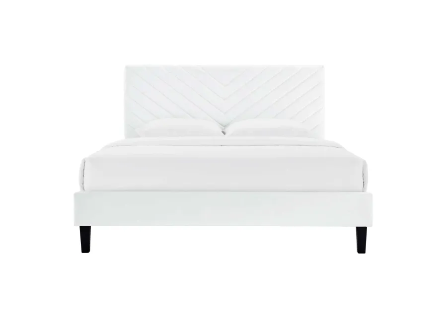 Roxanne Performance Velvet King Platform Bed