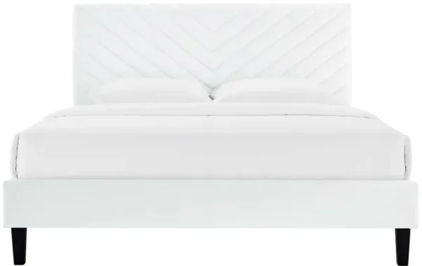 Roxanne Performance Velvet King Platform Bed