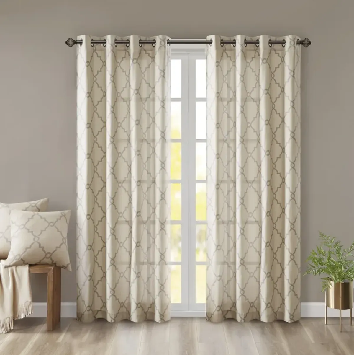 Madison Park Saratoga Beige/Grey Fretwork Print Grommet Top Window Curtain Panel