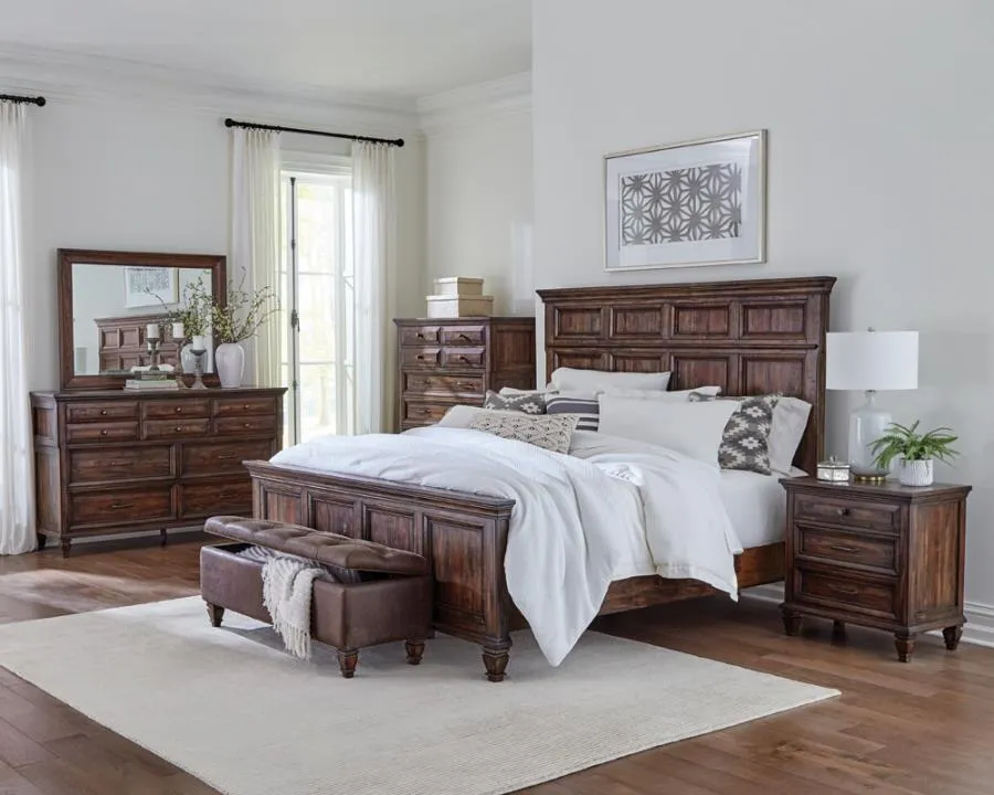 Avenue 4-piece Eastern King Bedroom Set Weathered Burnished Brown