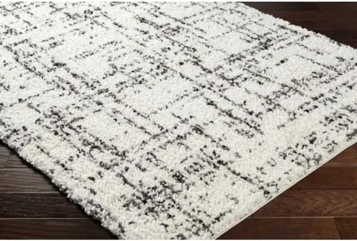 Ultra Shag UTG-2307 5'3" x 7' Machine Woven Rug