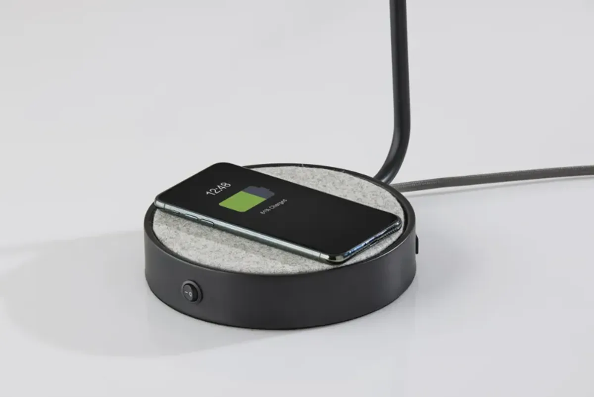 Brooks AdessoCharge Wireless Charging Desk Lamp