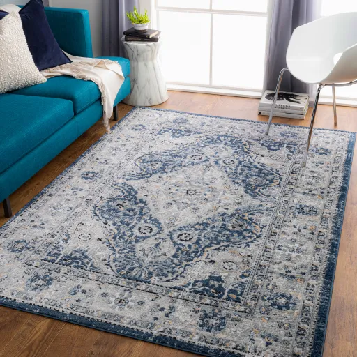 Jolie 6'7" x 9' Rug