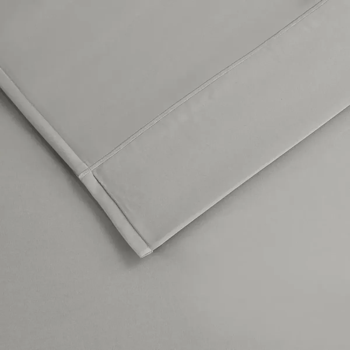 Madison Park 600 Thread Count Light Grey Pima Cotton Sheet Set